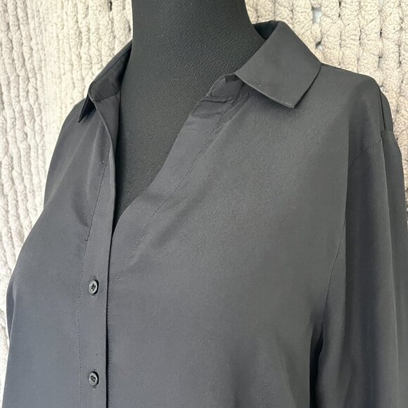 H&M Black V-Neck Button-Up Blouse Size 10 - Picture 6 of 11